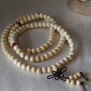 Elegant Wooden Beaded Necklace